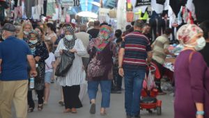 Ulusta bayram pazarı