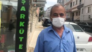 Vatandaşlar Üçüncü doz aşı sırasını bekliyor