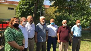 Muhtarlar yangının yaralarını sarmak istiyor