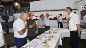 Vali Canalp, Muharrem İftarında Canlarla Bir Araya Geldi