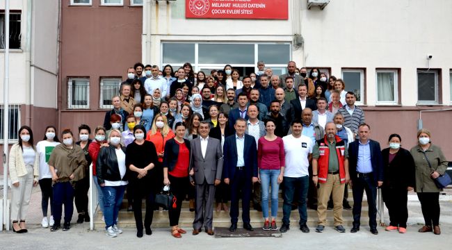 Aile ve Sosyal Hizmetlerden veda programı