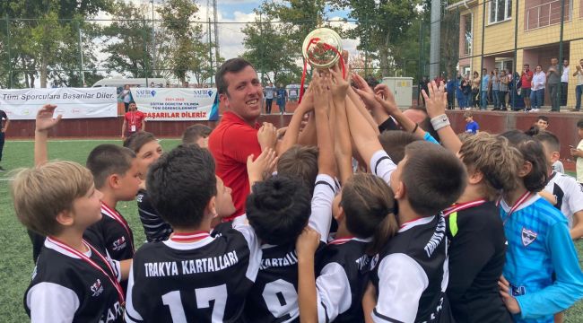 Küçüklerin büyük turnuvasında şampiyon Beşiktaş