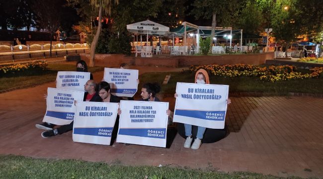 Öğrencilerden 'barınamıyoruz' eylemi