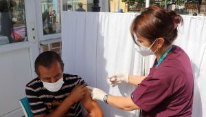 Önce alışveriş sonra Kovid-19 aşısı