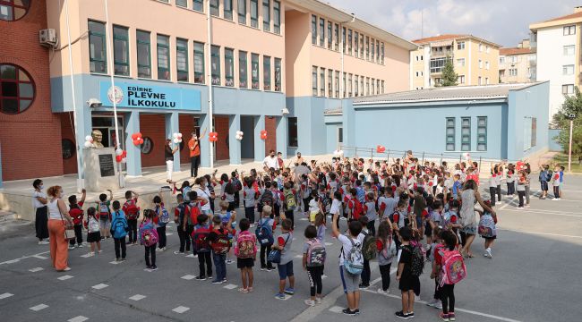 Özlenen okul zili bugün çalıyor
