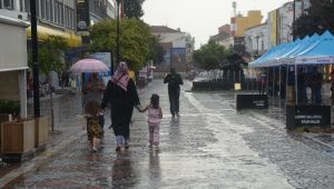 Sağanak hayatı olumsuz etkiledi
