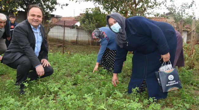 Balcı, çiftçi kadınları ziyaret etti