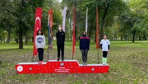 Gençler, Kros parkurunda yarıştılar