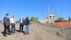 Gürkan, meydan projesini yerinde inceledi
