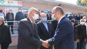 Hayırseverlerin yardımıyla yaptırılan cami törenle açıldı