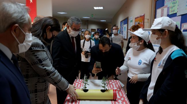 İmam Hatip Ortaokulunda TÜBİTAK Bilim Fuarı