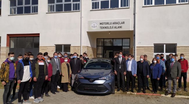 Keşan Mesleki ve Teknik Anadolu Lisesi'ne otomobil hibe edildi