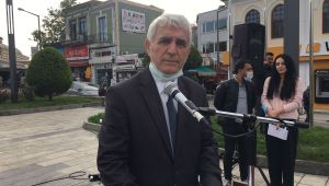 ‘Muhtar köyünde mahallesinde babadır’