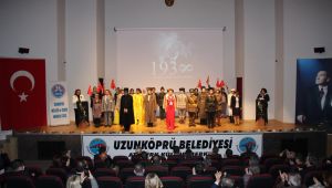 Atatürk, Uzunköprü’de törenle anıldı