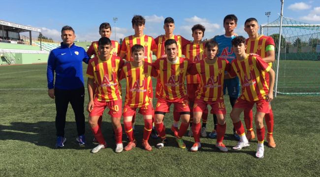 Edirnespor’un gençleri ilk maçına çıktı