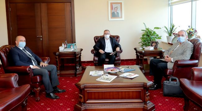 ELYD’den Rektör Tabakoğlu’na ziyaret