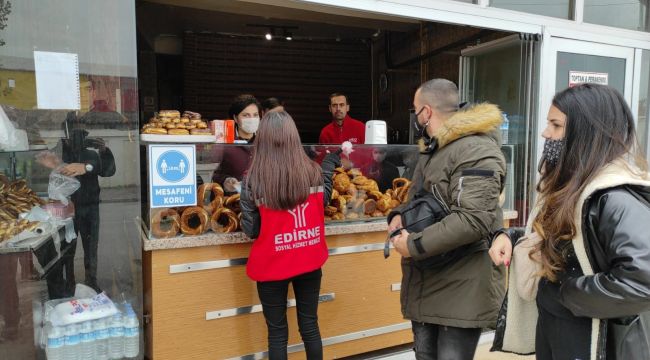 Esnaf ve kadınlara KADES tanıtıldı