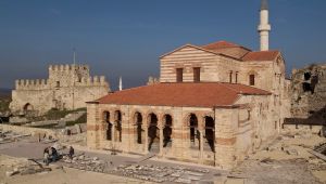 Fatih'in yadigarı cami 56 yıl sonra cemaatine kavuşacak