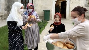 II. Bayezid Külliyesi’nde imaret geleneği devam ettiriliyor