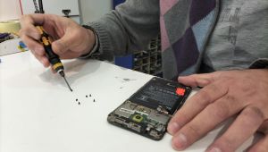 Kur farkı telefon tamircilerini de vurdu