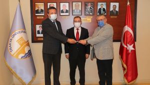 Mühendislik fakültesinde devir teslim