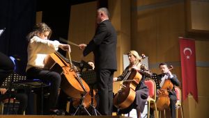 Müzik öğretmenlerinden muhteşem konser