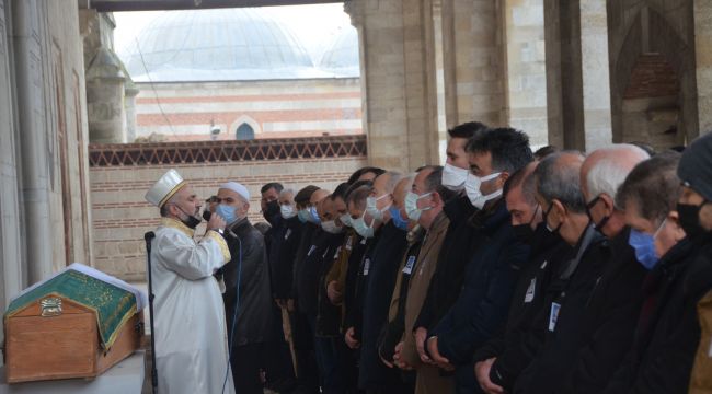 Peköz son yolculuğuna uğurlandı