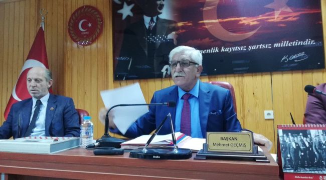 Vali Canalp’in kararı meclisi karıştırdı