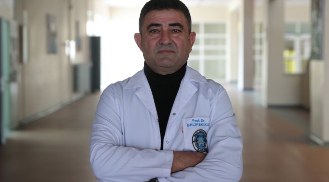 ‘Aşı değil, aşısızlık öldürür’