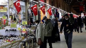 Tarihi çarşılarda yılbaşı hareketliliği