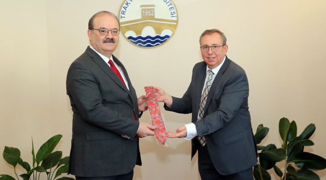 ‘Dokunmadık gönül bırakmayacağız’