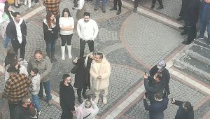 Güzellik salonu açılışında Övünç’e büyük ilgi