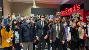 Kitaplar sinema biletine dönüştü