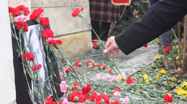 ‘Mumcu’yu, saygı ve özlemle anıyoruz’
