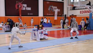 Organizasyona 13 ilden 220 sporcu