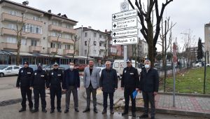 Bilgi ve yön levhaları yeniliyor