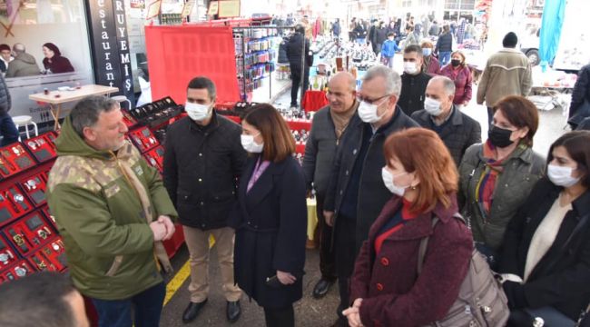 Helvacıoğlu'ndan pazarcı esnafına ziyaret