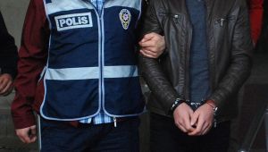Suç üstü yakalanan 2 şüpheli tutuklandı