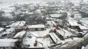 Yüksek kesimlerde kar yağışı başladı