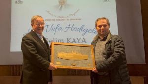 Erbakan’ı anma programına yoğun katılım