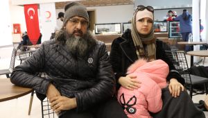 ‘Evimizin yakınına bombalar düştü’