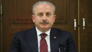 “İki ülkeyle beraber konuşabilen tek ülkeyiz”