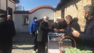 Şehitler anısına pilav ikramında bulunuldu