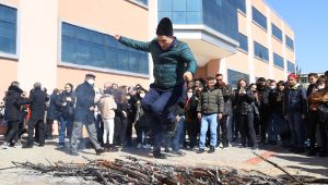 TÜ’de Nevruz ateşi yandı