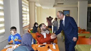 Vali Canalp’ten Kırım Türklerine ziyaret