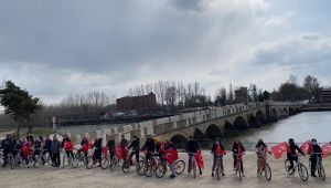 Vatan şairinin izinde pedal çevirdiler
