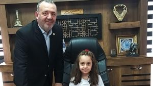 Bozkurt, koltuğunu Bozan'a bıraktı
