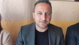 ‘Demokrasinin olmazsa olmazı laikliktir’