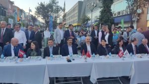 Edirne sofrasında birlikte iftar açıldı