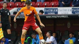 Emir Tintiş Galatasaray A takımında